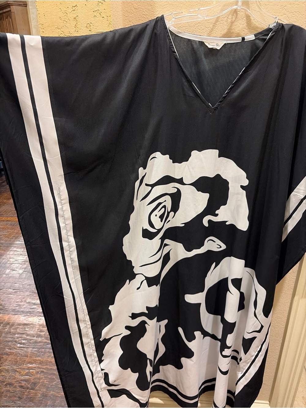 Black & White Floral Maxi Dress/Caftan with V-Neck